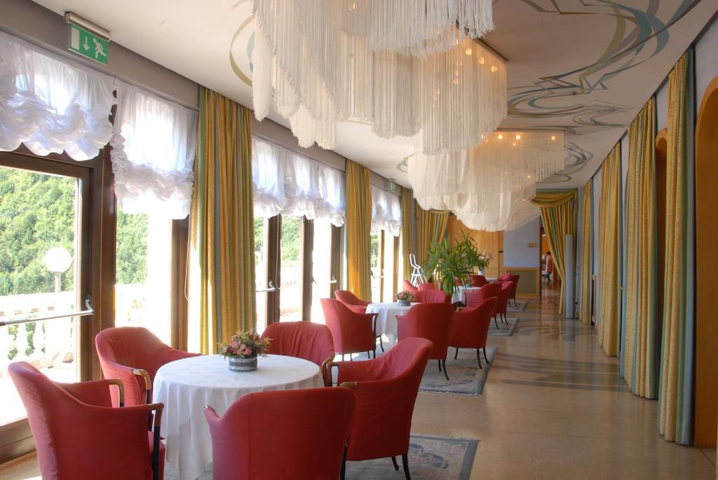 Grand Hotel Astoria Лавароне Екстер'єр фото